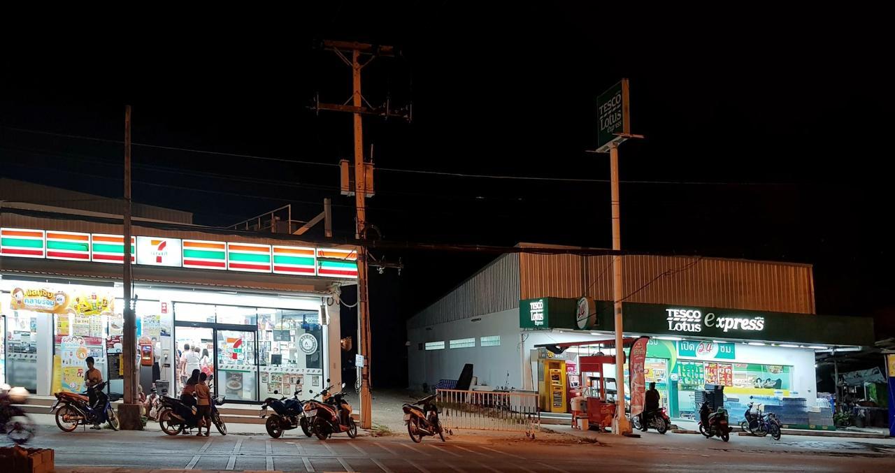 Family Guesthouse Rawai 外观 照片