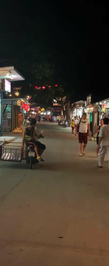 Family Guesthouse Rawai 外观 照片